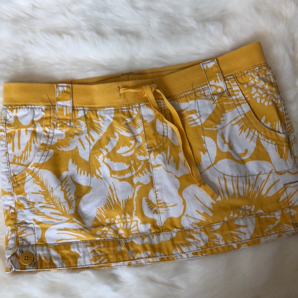 Mossimo Tropical Floral skirt